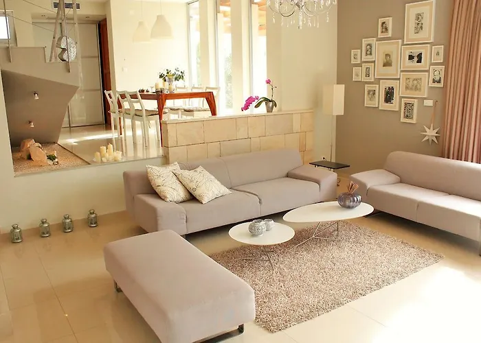 Marer 아파트 트로기르