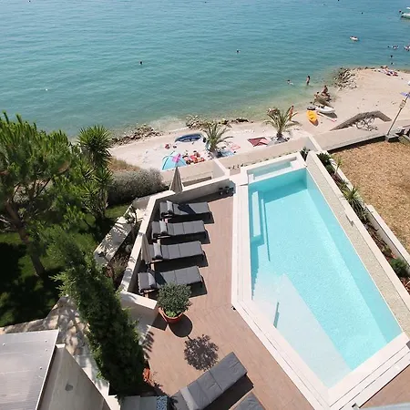 Marer 公寓 特罗吉尔