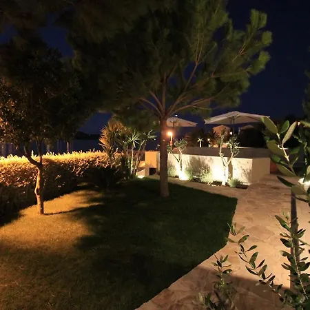 Marer 公寓 特罗吉尔