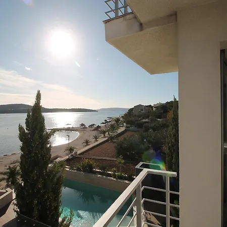 Marer 公寓 特罗吉尔